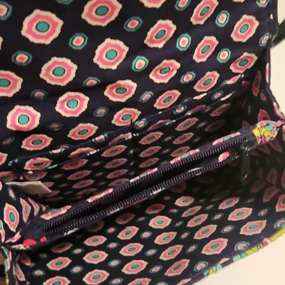 Vera Bradley Floral Crossbody Bag - Picture 4 of 10